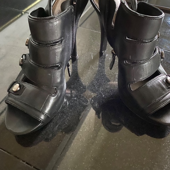 COACH SANDRA CALF BLACK LEATHER OPEN TOE STRAPPY HEELS PLATFORM Size 8 - Picture 12 of 15